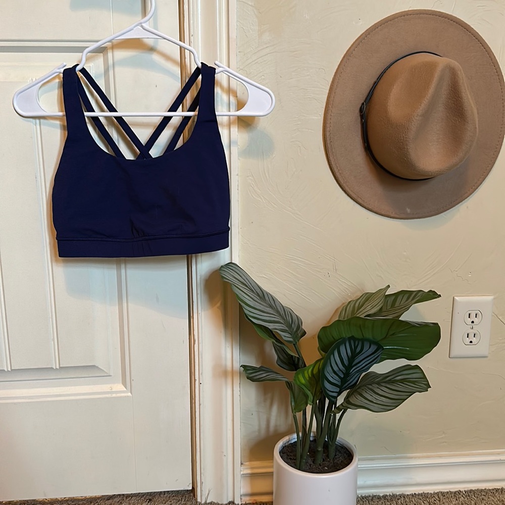 lululemon navy energy bra size 6